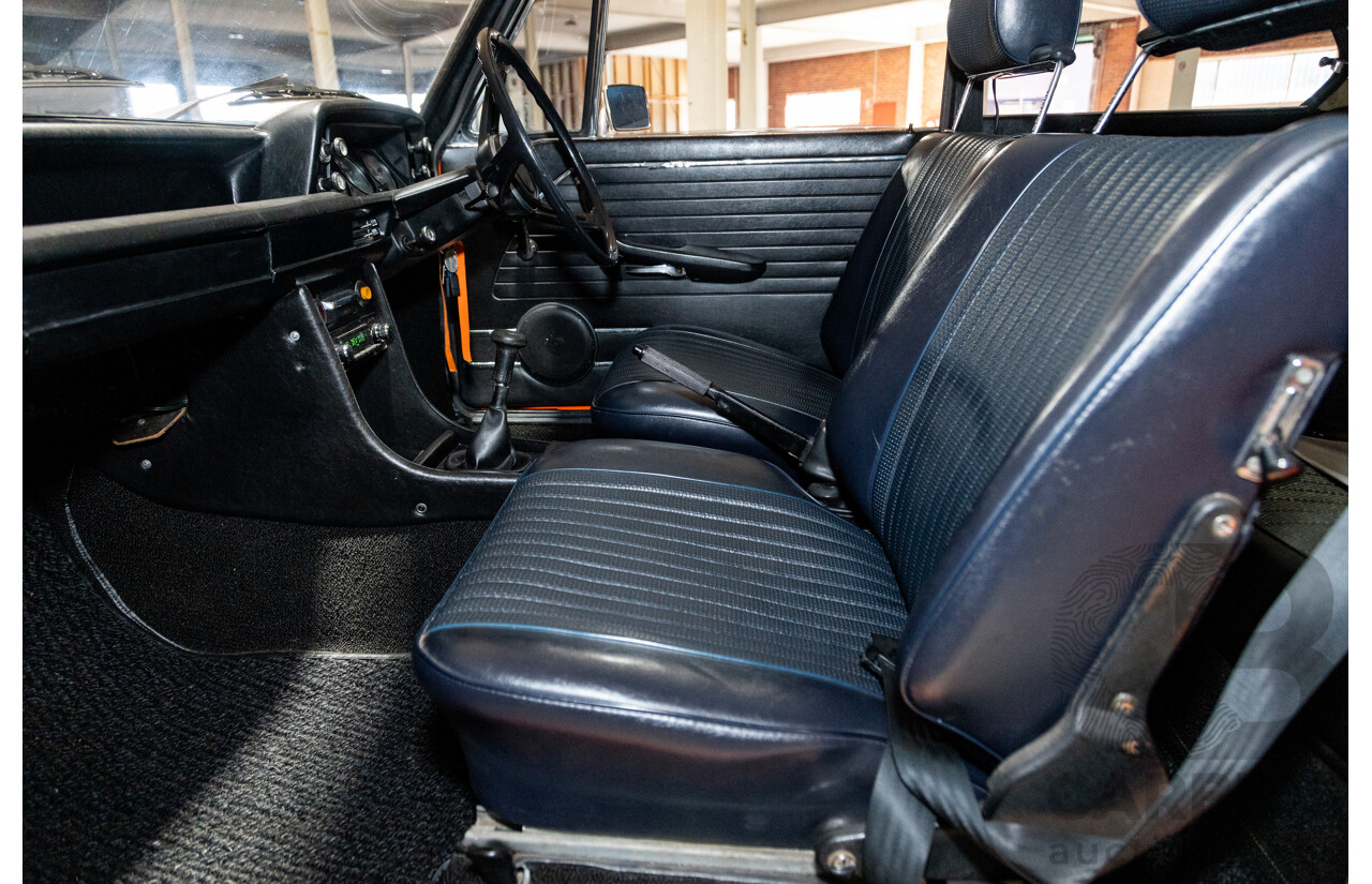 1/1971 BMW 1602 2d Coupe Inka Orange 1.6L