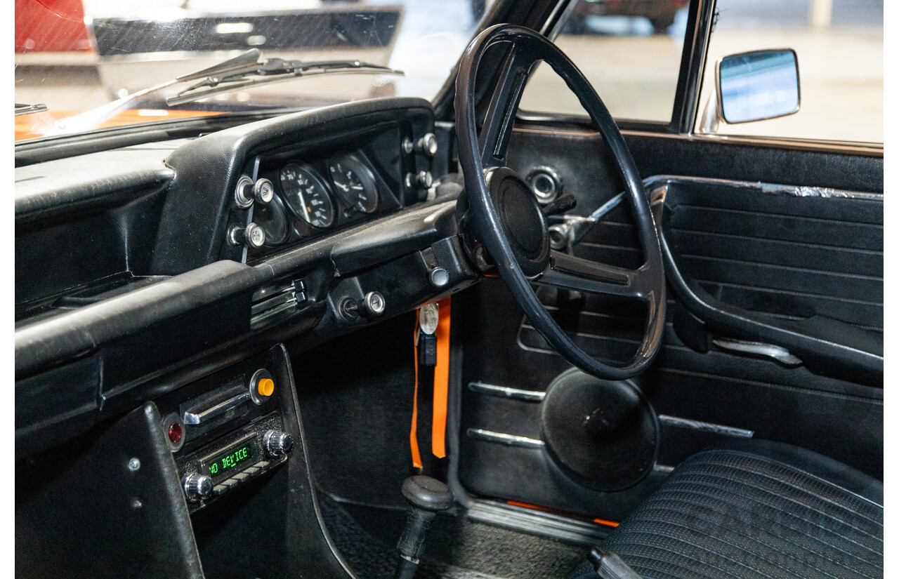 1/1971 BMW 1602 2d Coupe Inka Orange 1.6L