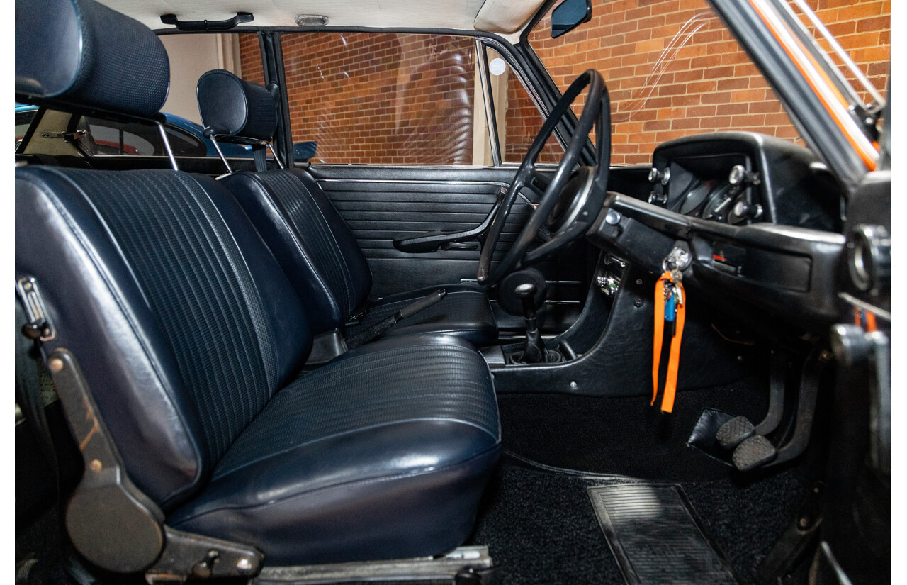 1/1971 BMW 1602 2d Coupe Inka Orange 1.6L