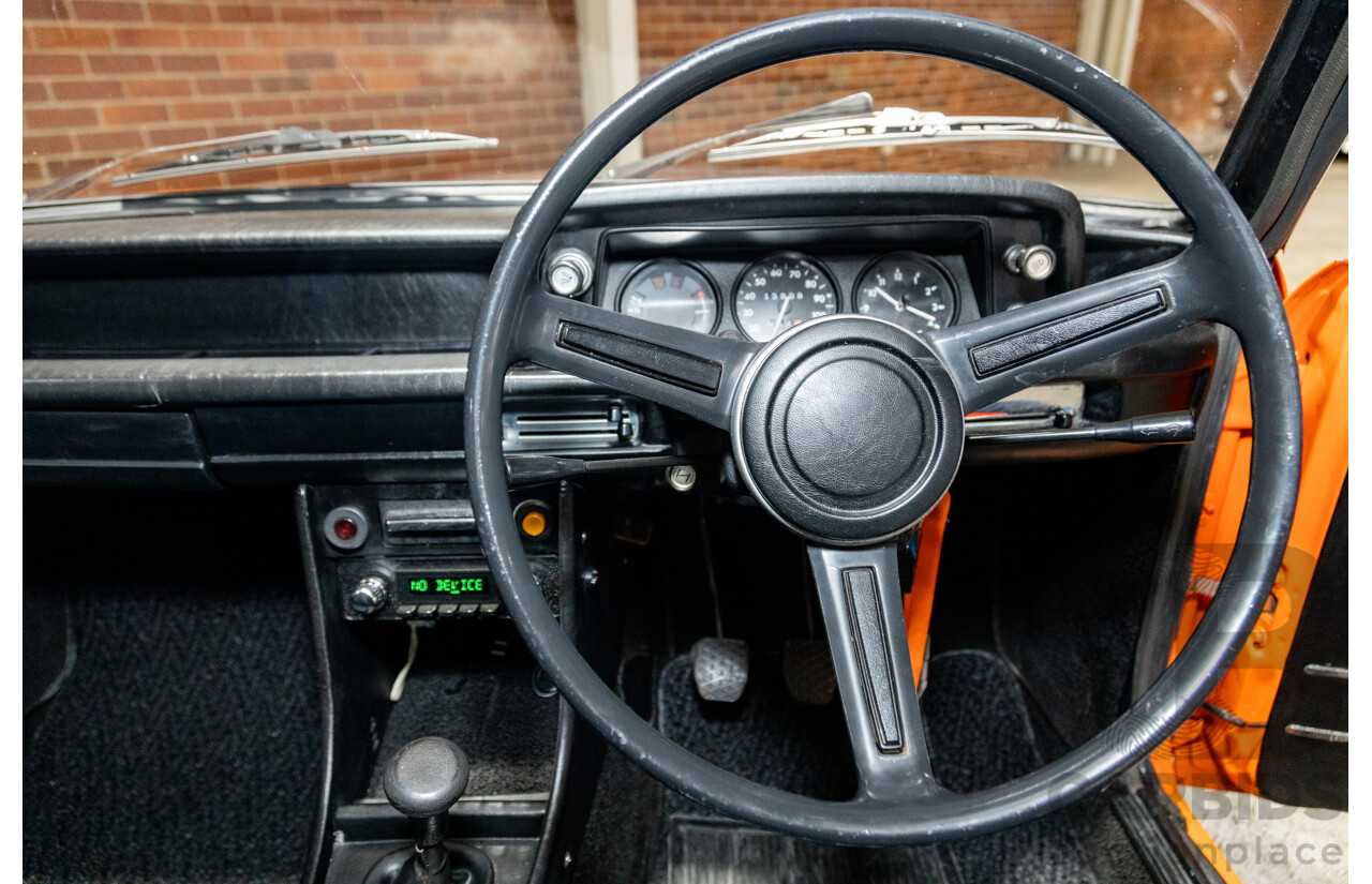 1/1971 BMW 1602 2d Coupe Inka Orange 1.6L
