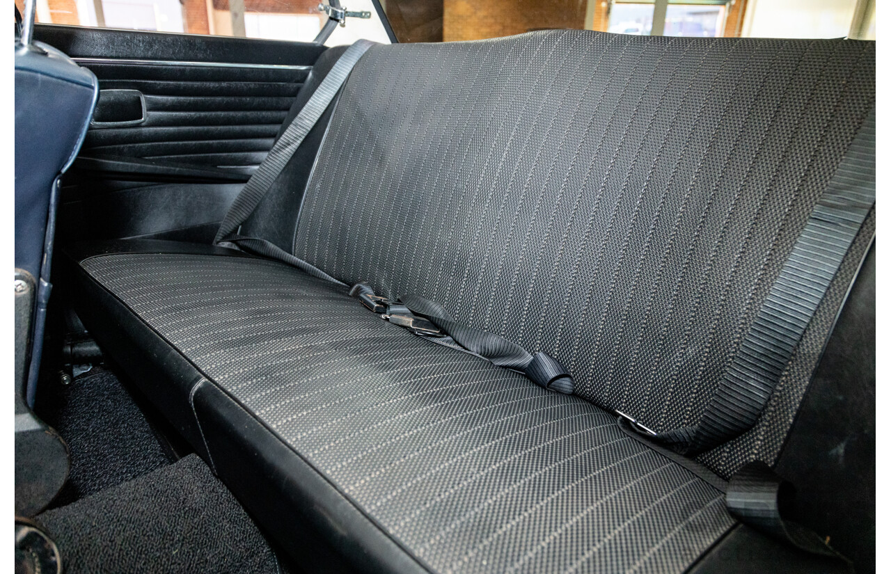 1/1971 BMW 1602 2d Coupe Inka Orange 1.6L