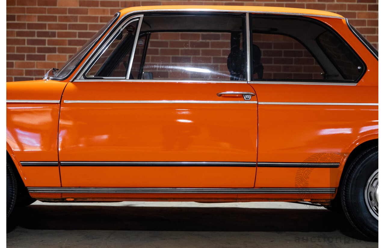 1/1971 BMW 1602 2d Coupe Inka Orange 1.6L