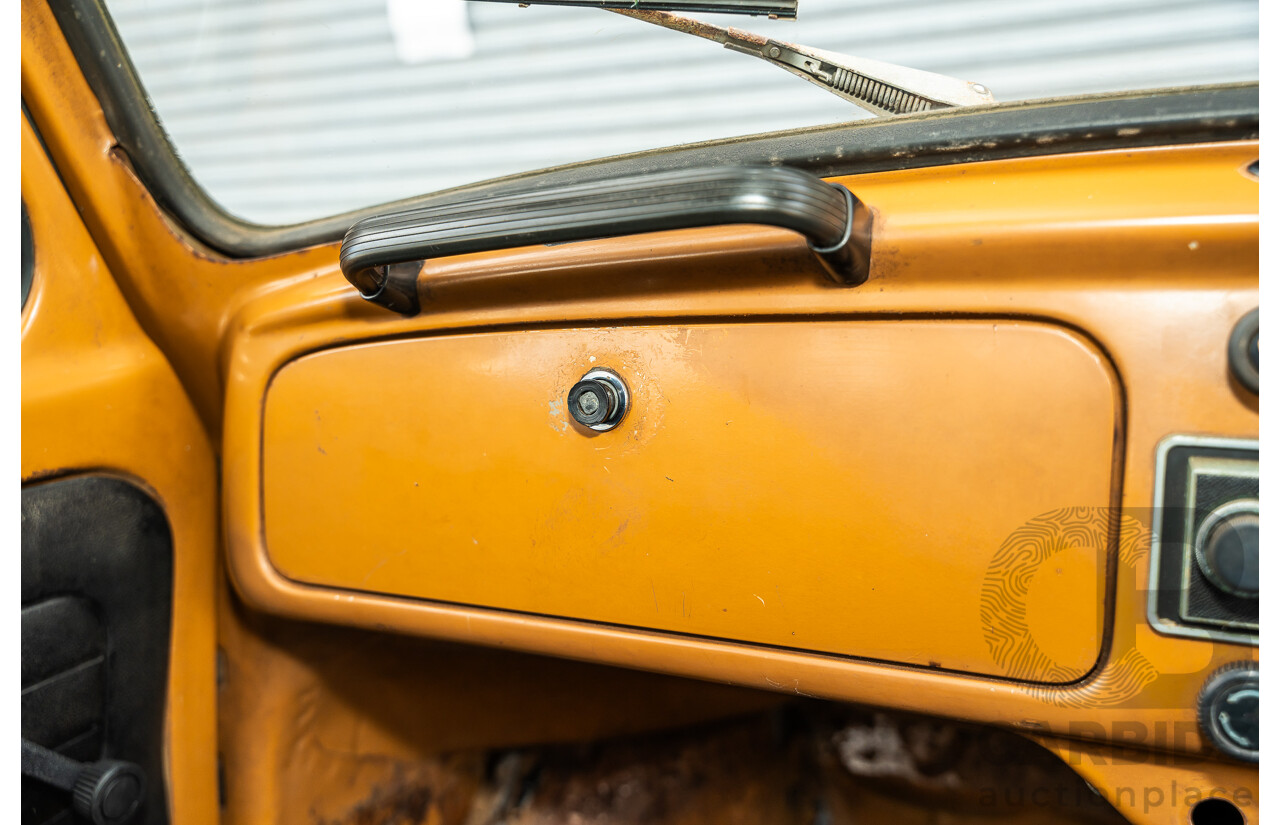 4/1970 Volkswagen 1500 Beetle 2d Sedan Brown 1.5L