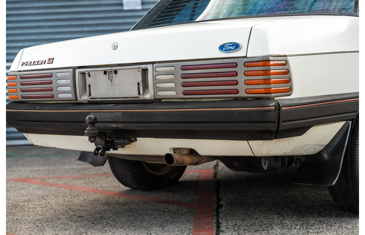4/1986 Ford Falcon S-Pak XF 4d Sedan Sno White 4.1L