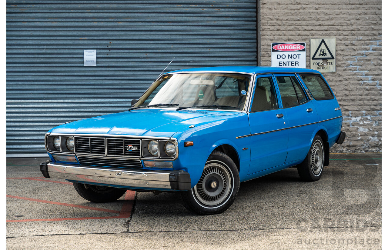 8/1980 Datsun 200b GL 810 4d Wagon Blue 2.0L