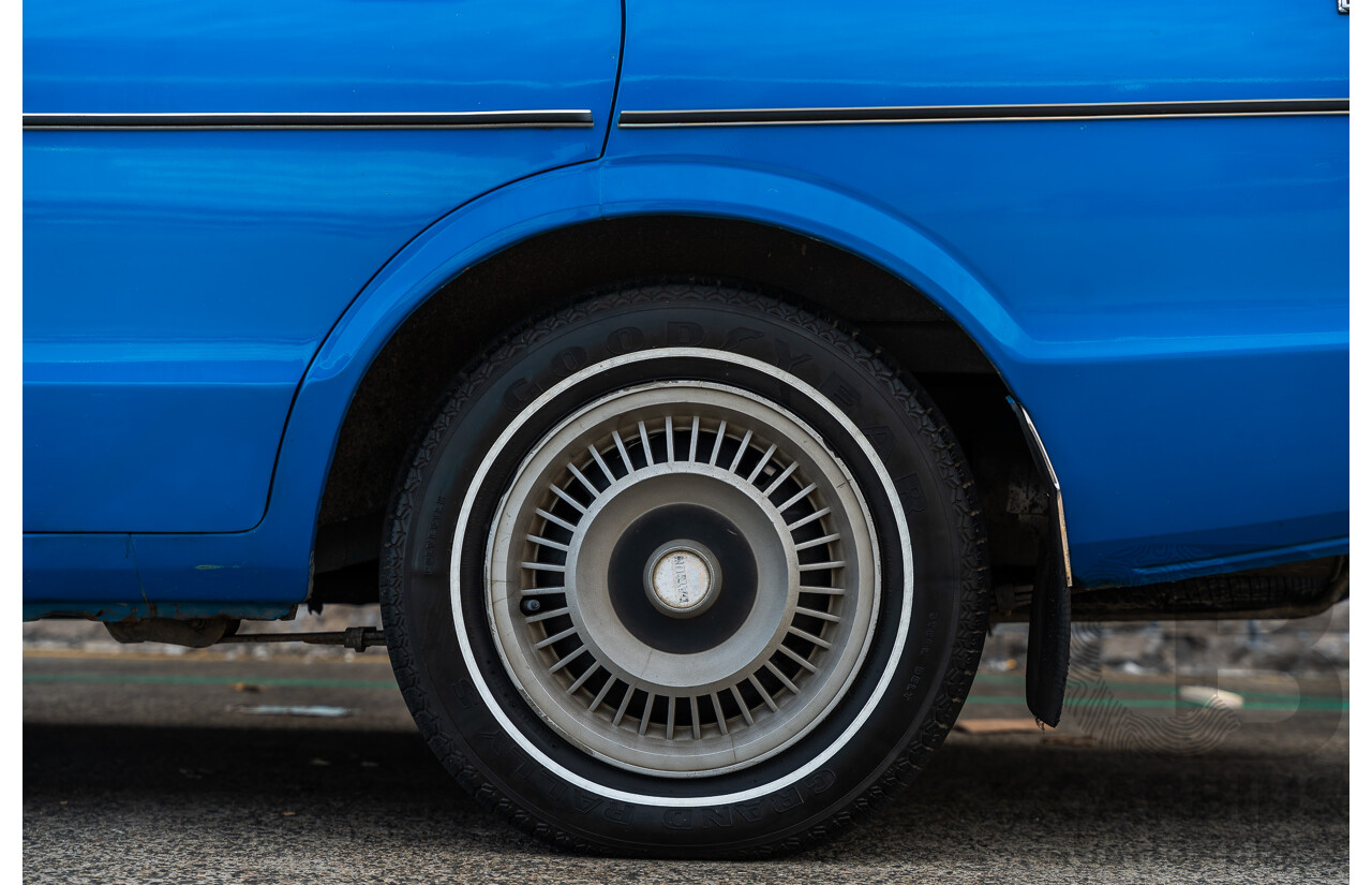 8/1980 Datsun 200b GL 810 4d Wagon Blue 2.0L