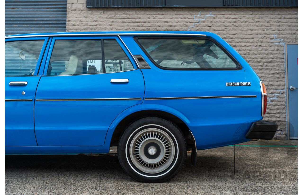 8/1980 Datsun 200b GL 810 4d Wagon Blue 2.0L