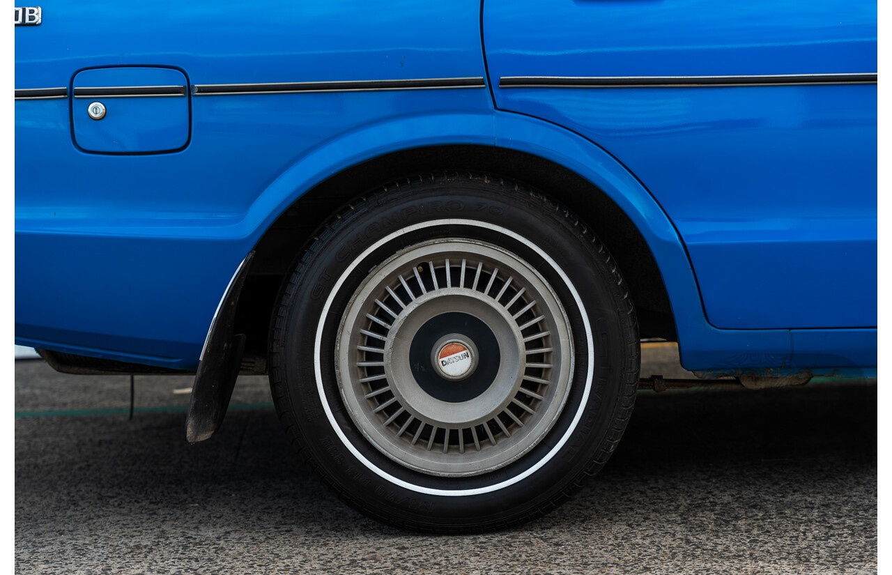 8/1980 Datsun 200b GL 810 4d Wagon Blue 2.0L