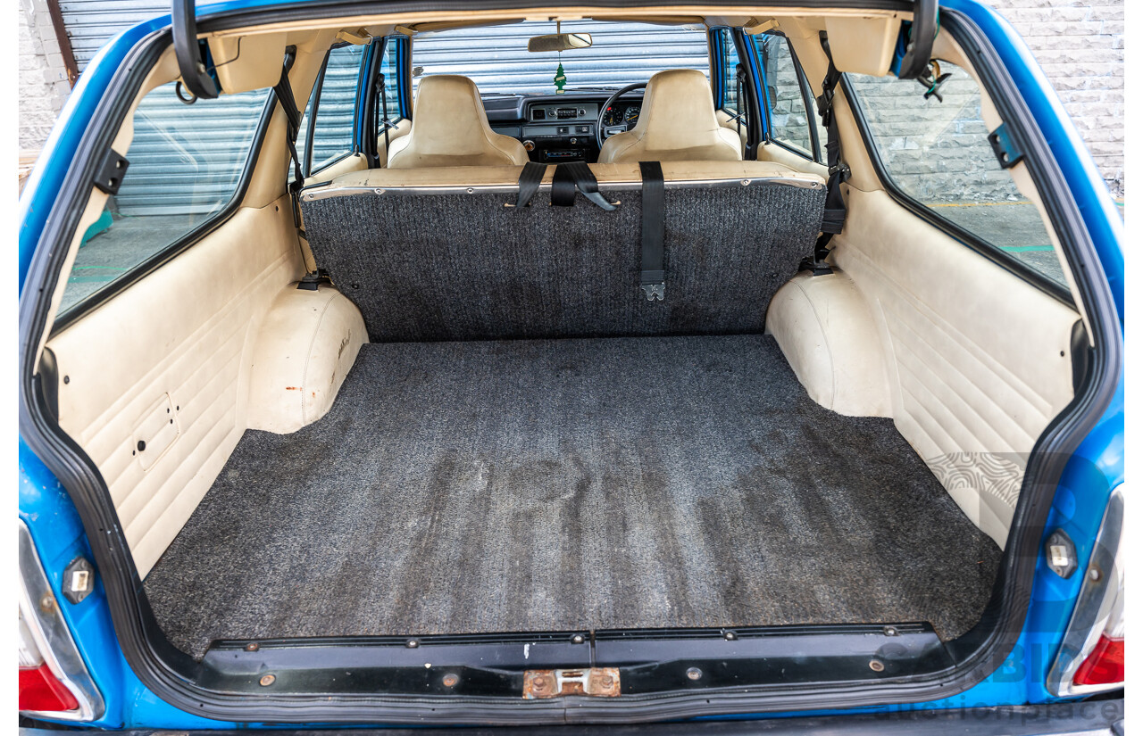 8/1980 Datsun 200b GL 810 4d Wagon Blue 2.0L