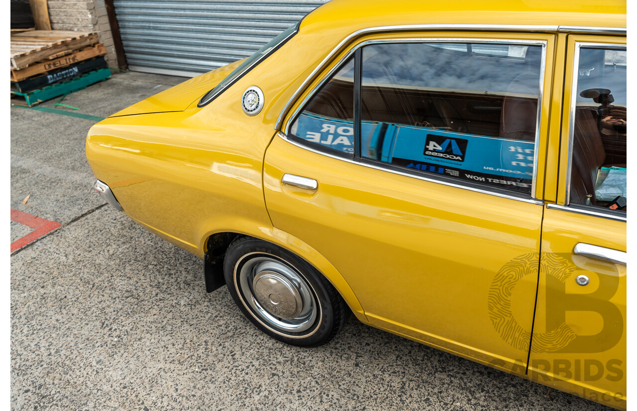 7/1977 Chrysler Galant XL GD 4d Sedan Gold 1.6L