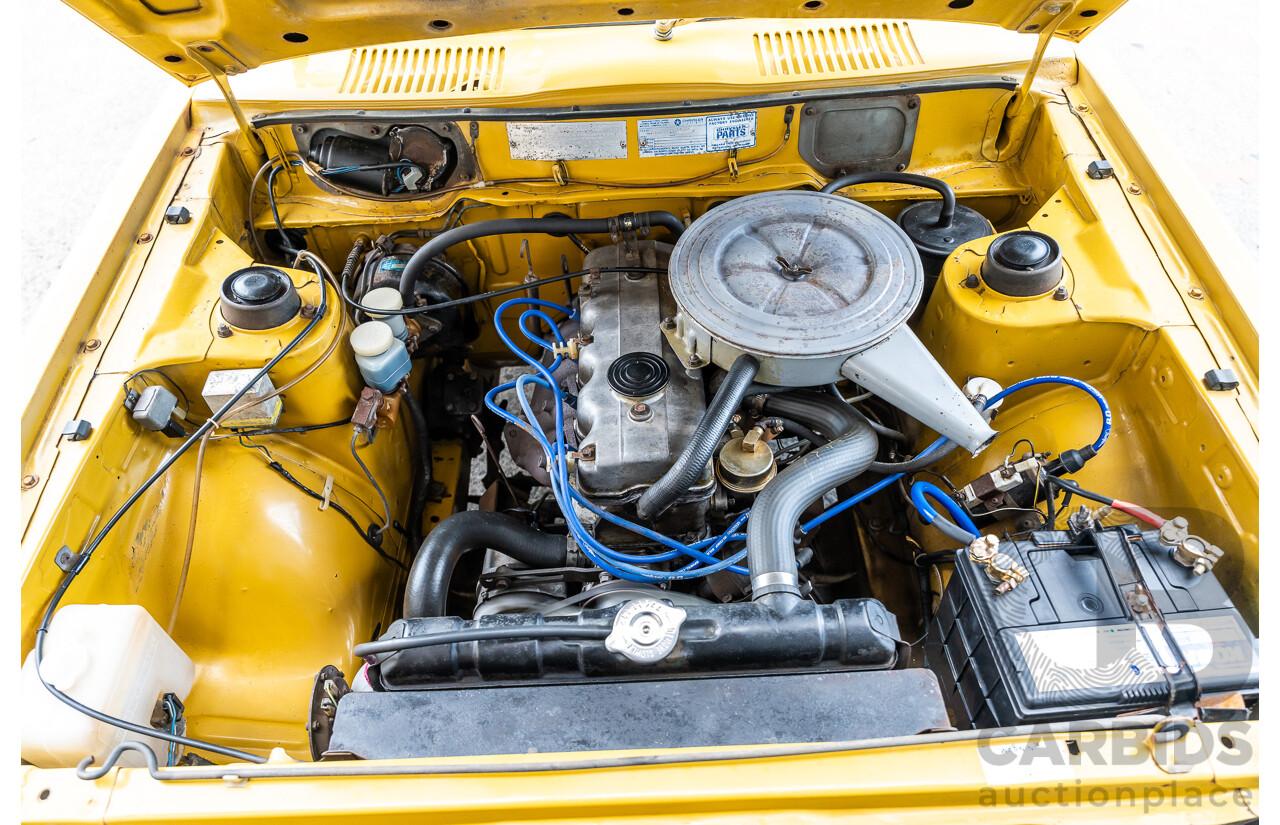 7/1977 Chrysler Galant XL GD 4d Sedan Gold 1.6L