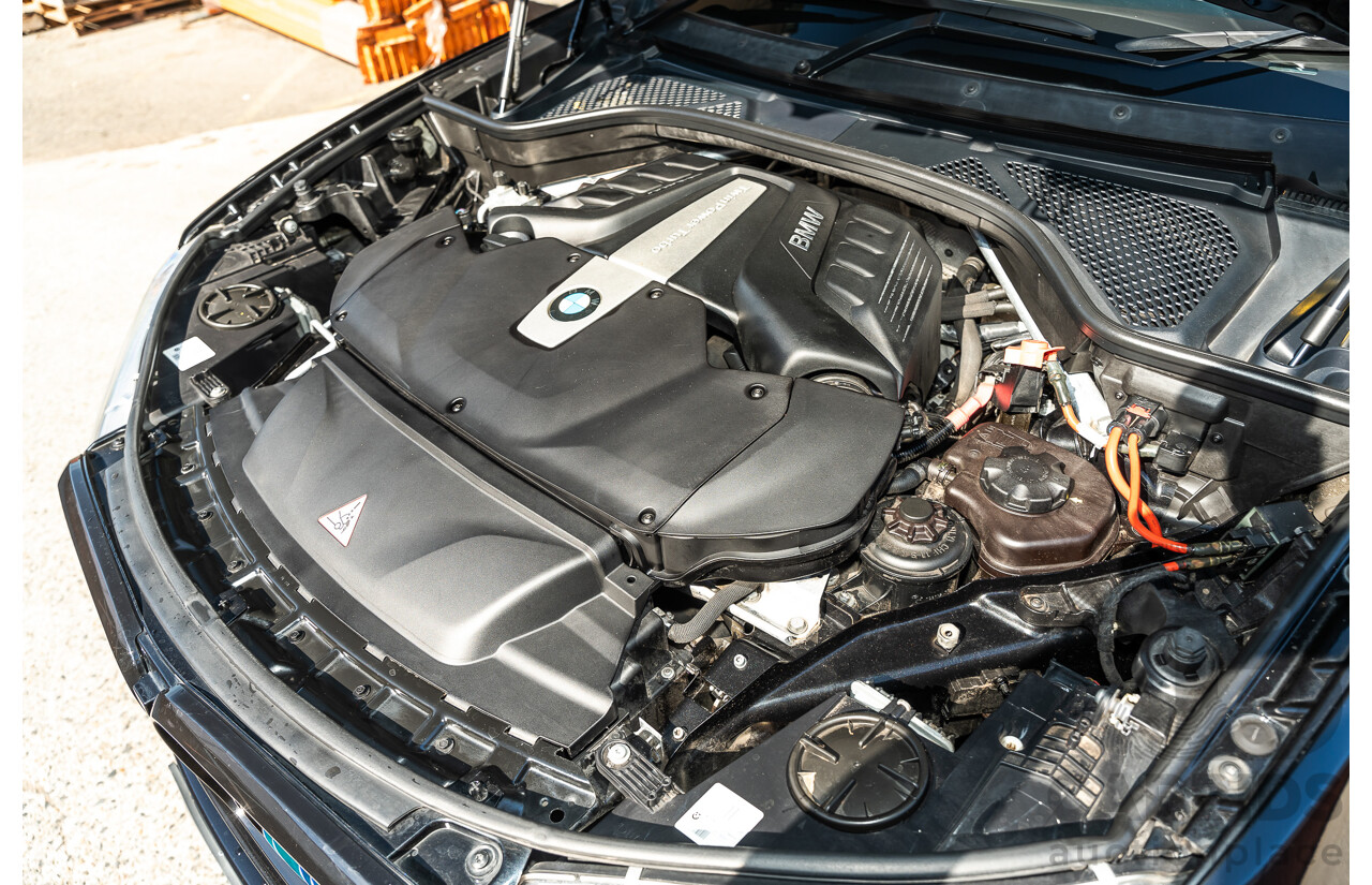 4/2014 BMW X5 Xdrive 50i F15 (AWD) MY14 M-Sport Pack 4d Wagon Sapphire Black Metallic Twin Turbo V8 4.4L