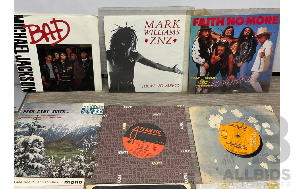 Collection of 7inch Vinyl Record Including Michael Jackson & the Beatles and More - Lot of 14