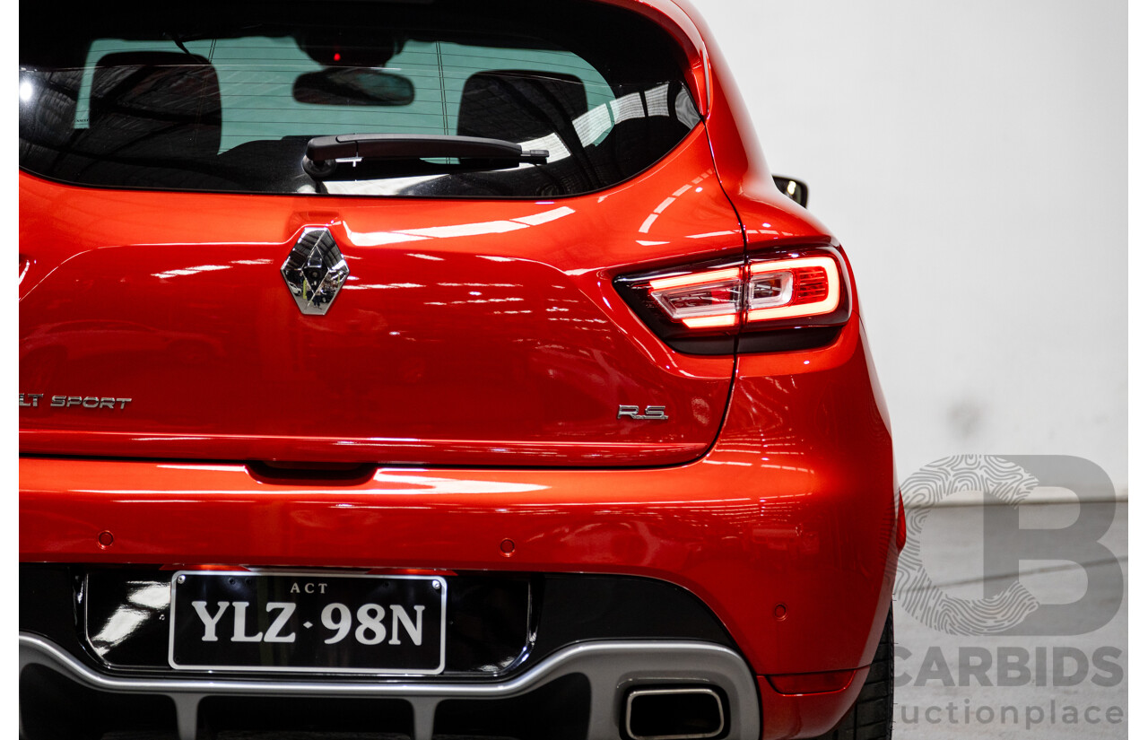 10/2017 Renault Clio RS 200 CUP Premium X98 5d Hatchback Metallic Flame Red Turbo 1.6L