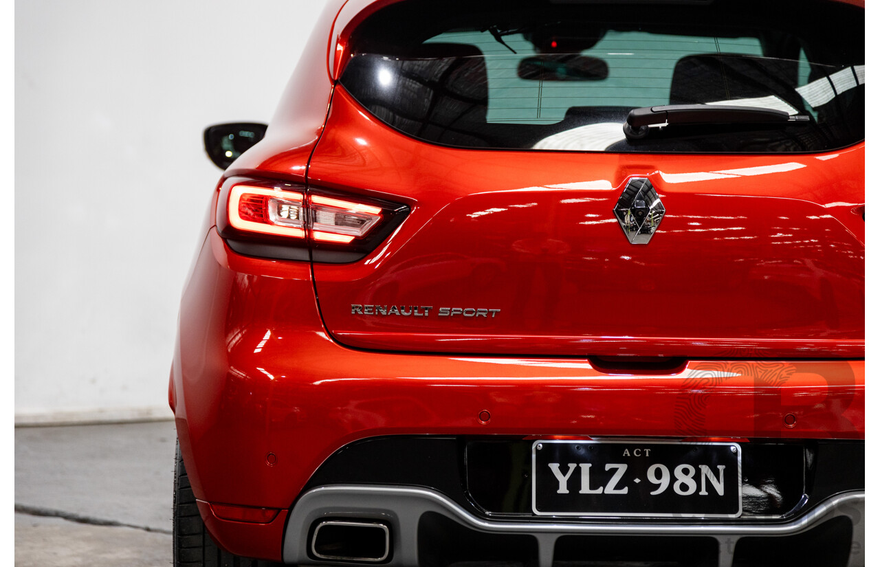 10/2017 Renault Clio RS 200 CUP Premium X98 5d Hatchback Metallic Flame Red Turbo 1.6L