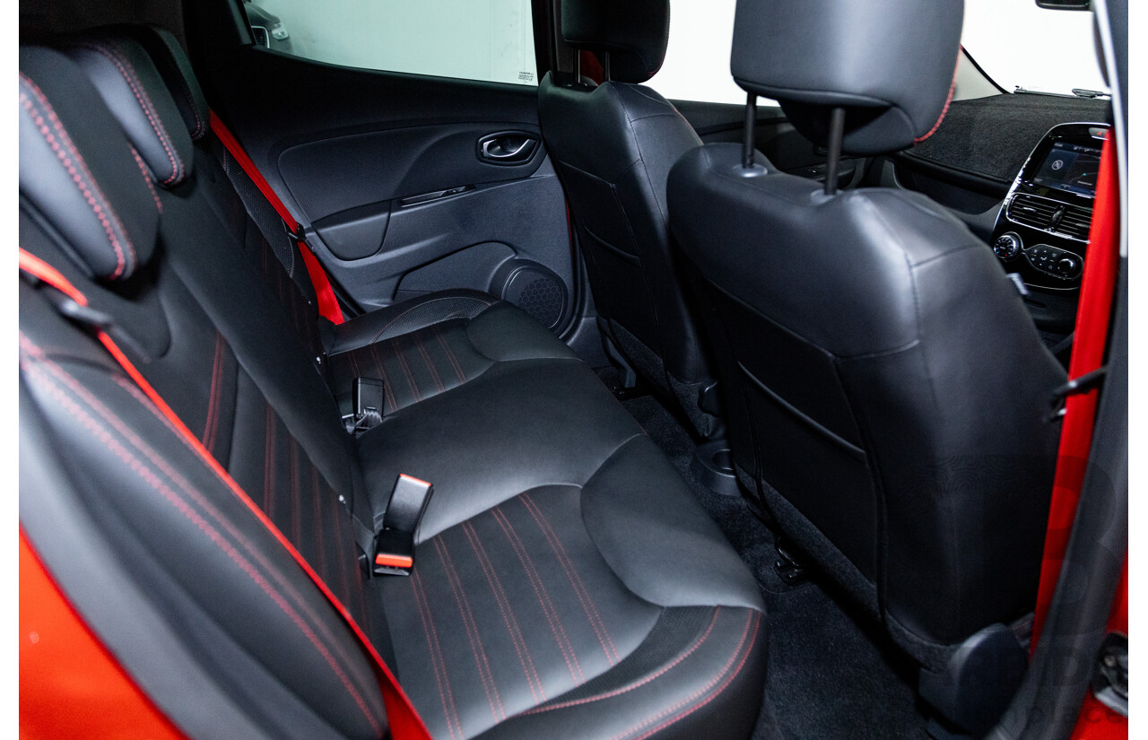 10/2017 Renault Clio RS 200 CUP Premium X98 5d Hatchback Metallic Flame Red Turbo 1.6L