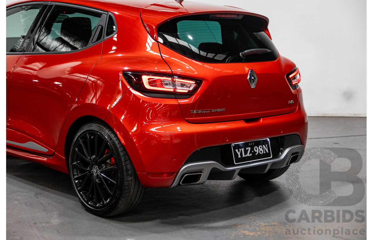 10/2017 Renault Clio RS 200 CUP Premium X98 5d Hatchback Metallic Flame Red Turbo 1.6L