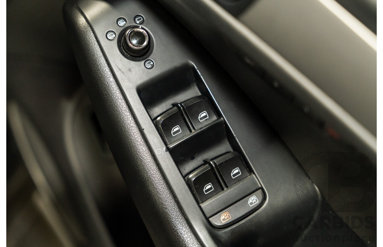 1/2011 Audi Q5 3.0 TDI Quattro (AWD) 8R MY11 4d Wagon Metallic Black Turbo Diesel V6 3.0L