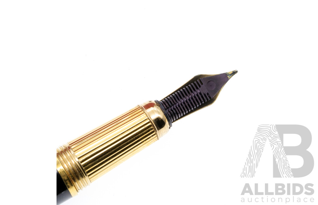 Cartier Louis Fountain Pen, Featuring Solid 18ct Gold Nib Engraved with Cartier, and Ballpoint Interchangeable Cartridge, Original in Box with Authenticity Documentation