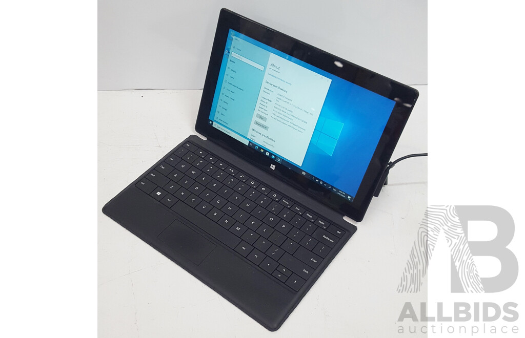 Microsoft (1601) Surface Pro 2 Intel Core i5 (3317U) 1.70GHz 2-Core CPU 10-Inch 2-in-1 Detachable Laptop