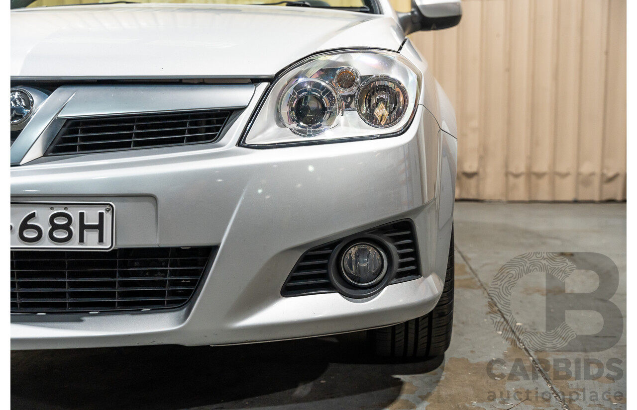 1/2006 Holden Tigra  XC MY06 2d Convertible Metallic Silver 1.8L