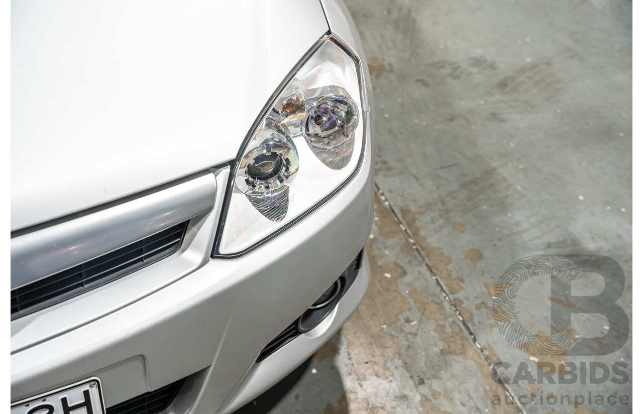 1/2006 Holden Tigra  XC MY06 2d Convertible Metallic Silver 1.8L