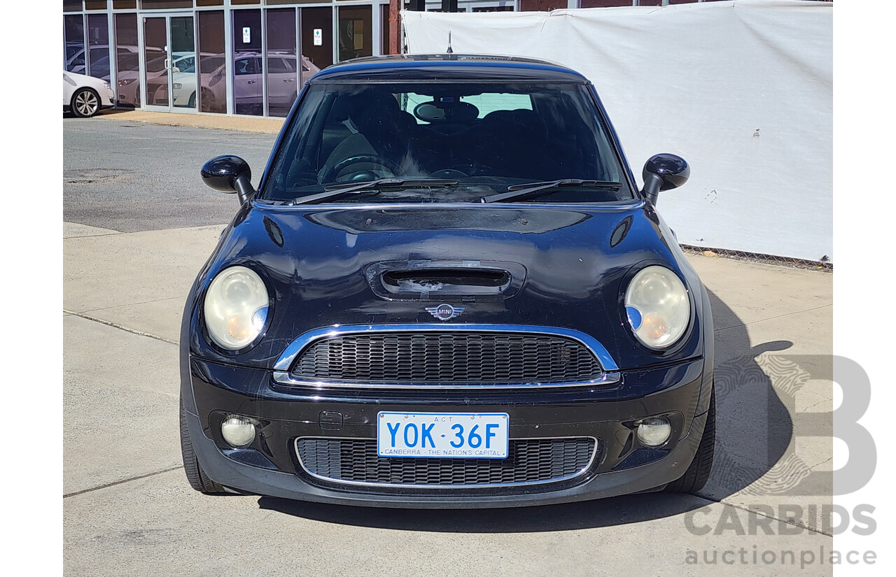 12/2009 Mini Cooper S FWD R56 2D Hatchback Black 1.6L
