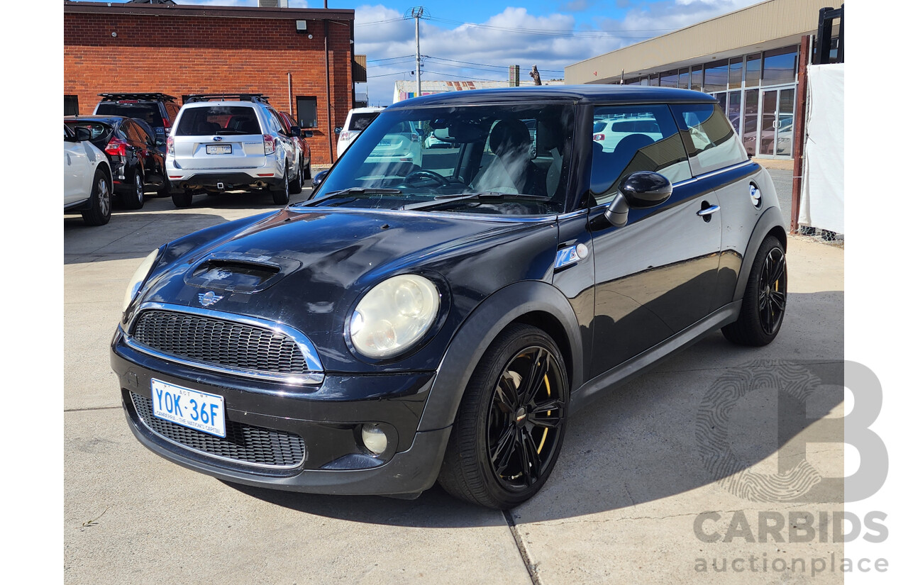 12/2009 Mini Cooper S FWD R56 2D Hatchback Black 1.6L