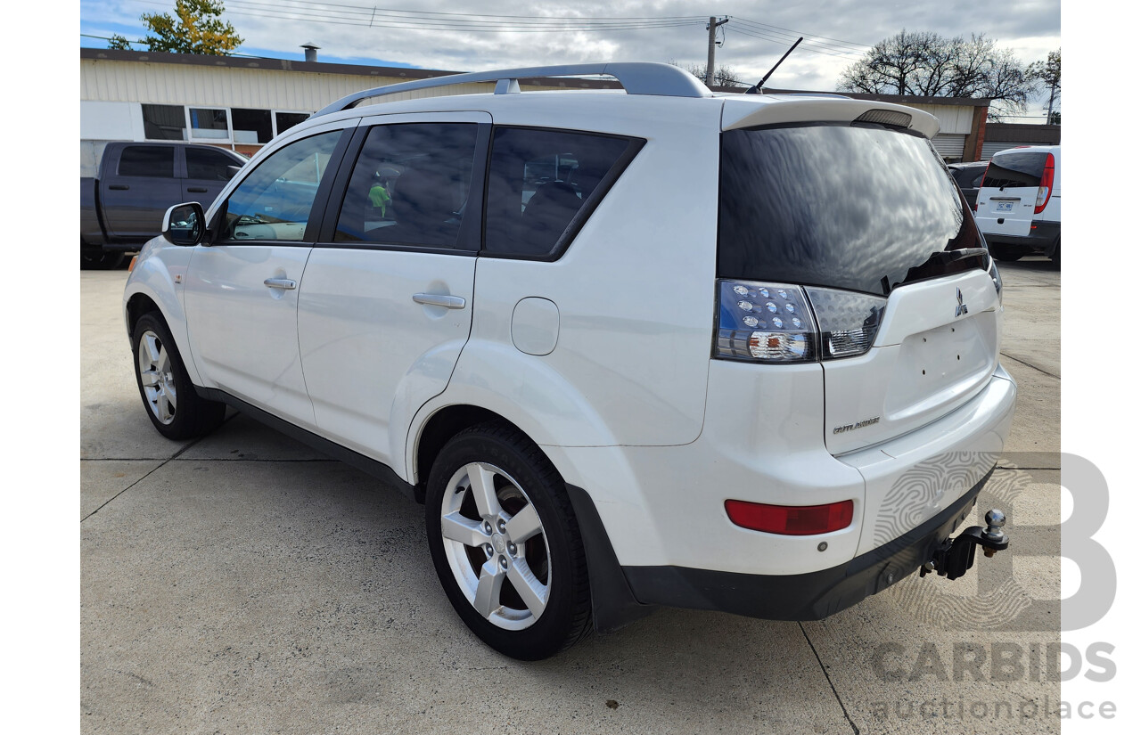 09/2007 Mitsubishi Outlander XLS 4x4 ZG 4D Wagon White 2.4L