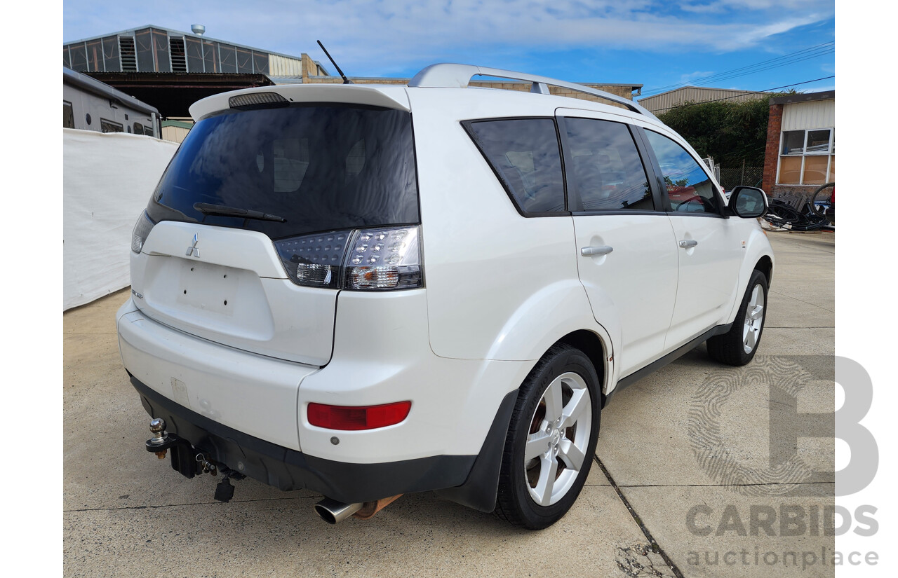 09/2007 Mitsubishi Outlander XLS 4x4 ZG 4D Wagon White 2.4L