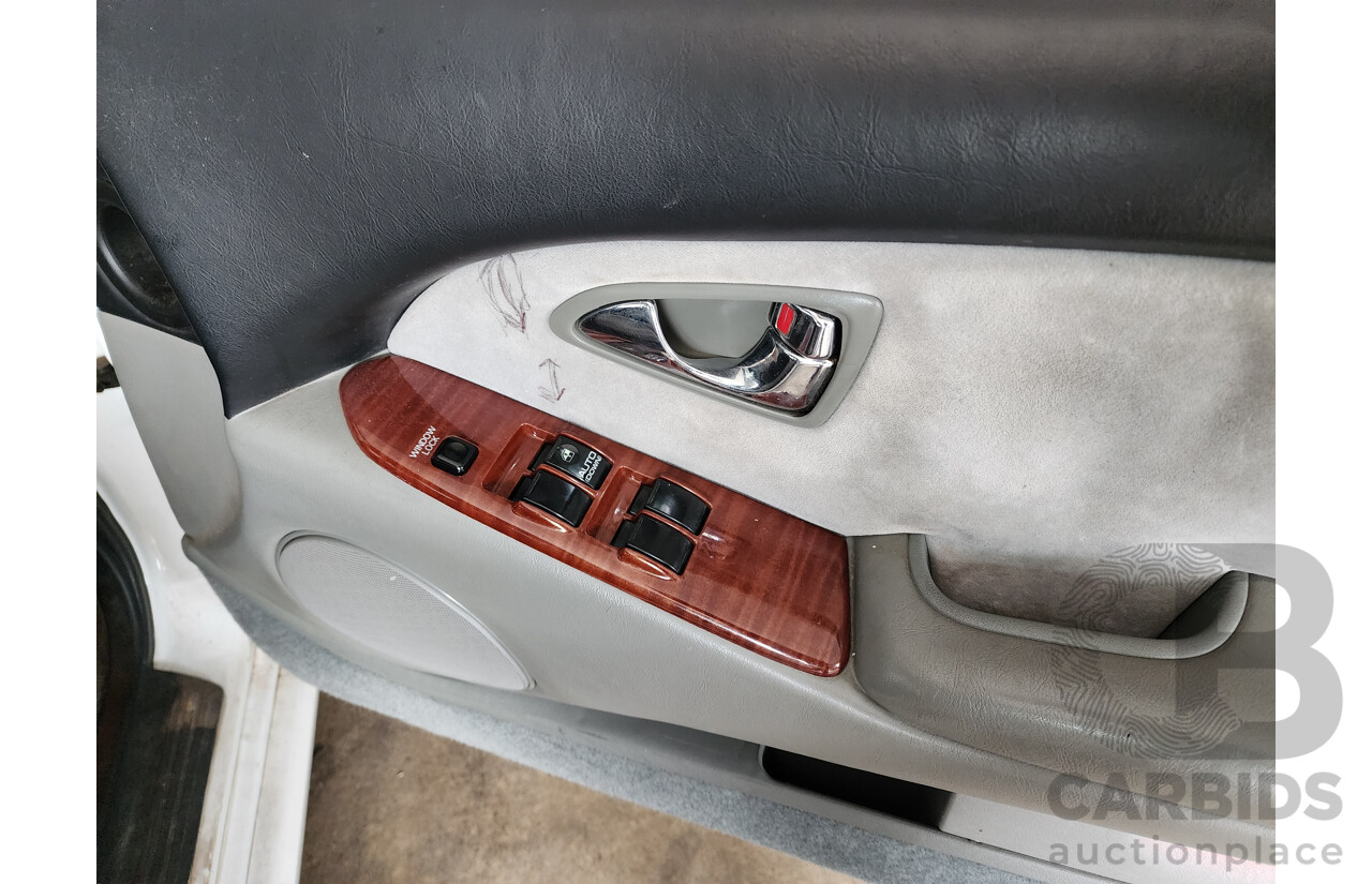 03/2004 Mitsubishi Verada Ei FWD KL 4D Sedan White 3.5L