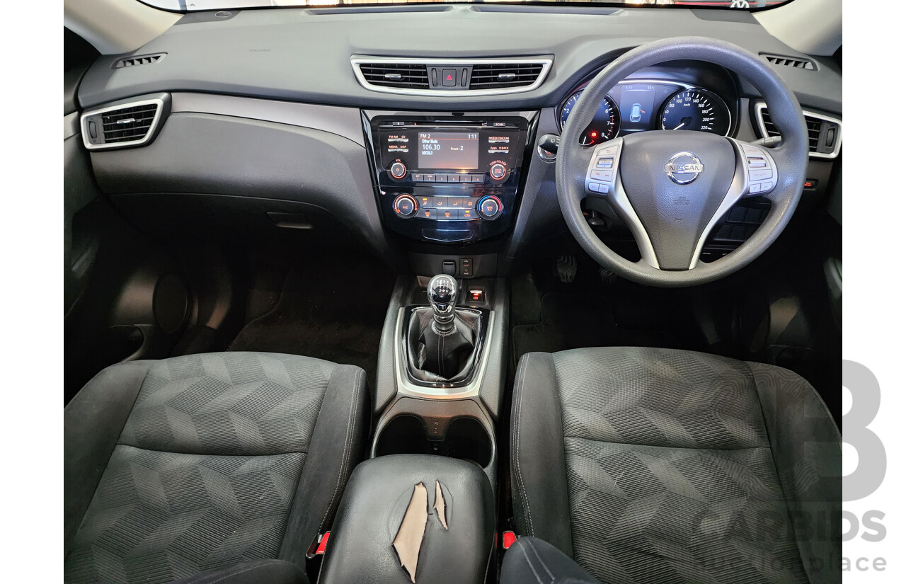 03/2016 Nissan X-Trail ST FWD T32 4D Wagon Blue 2.0L