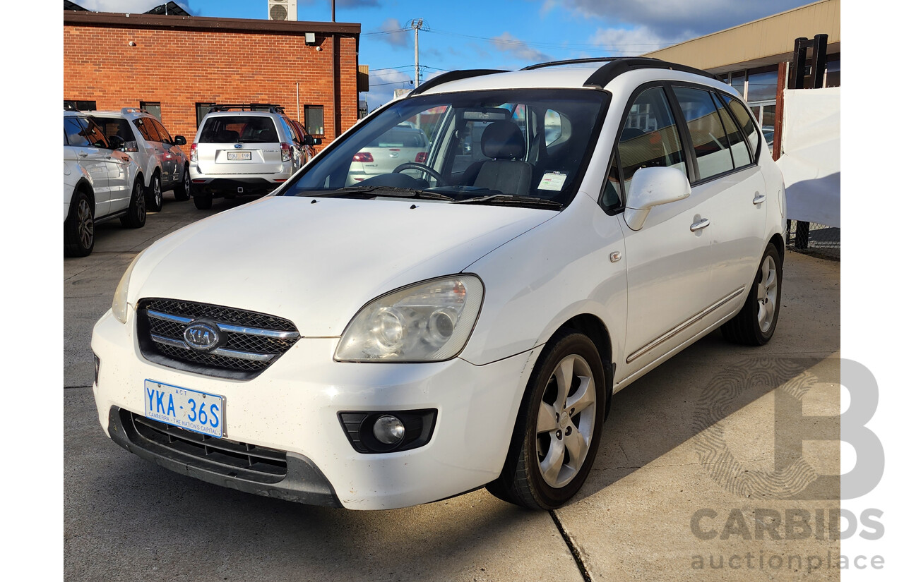08/2008 Kia Rondo EX FWD UN 4D Wagon White 2.0L