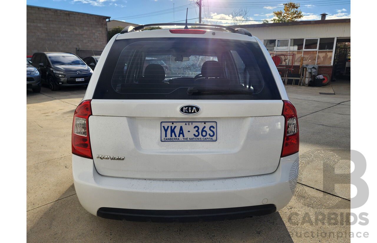 08/2008 Kia Rondo EX FWD UN 4D Wagon White 2.0L