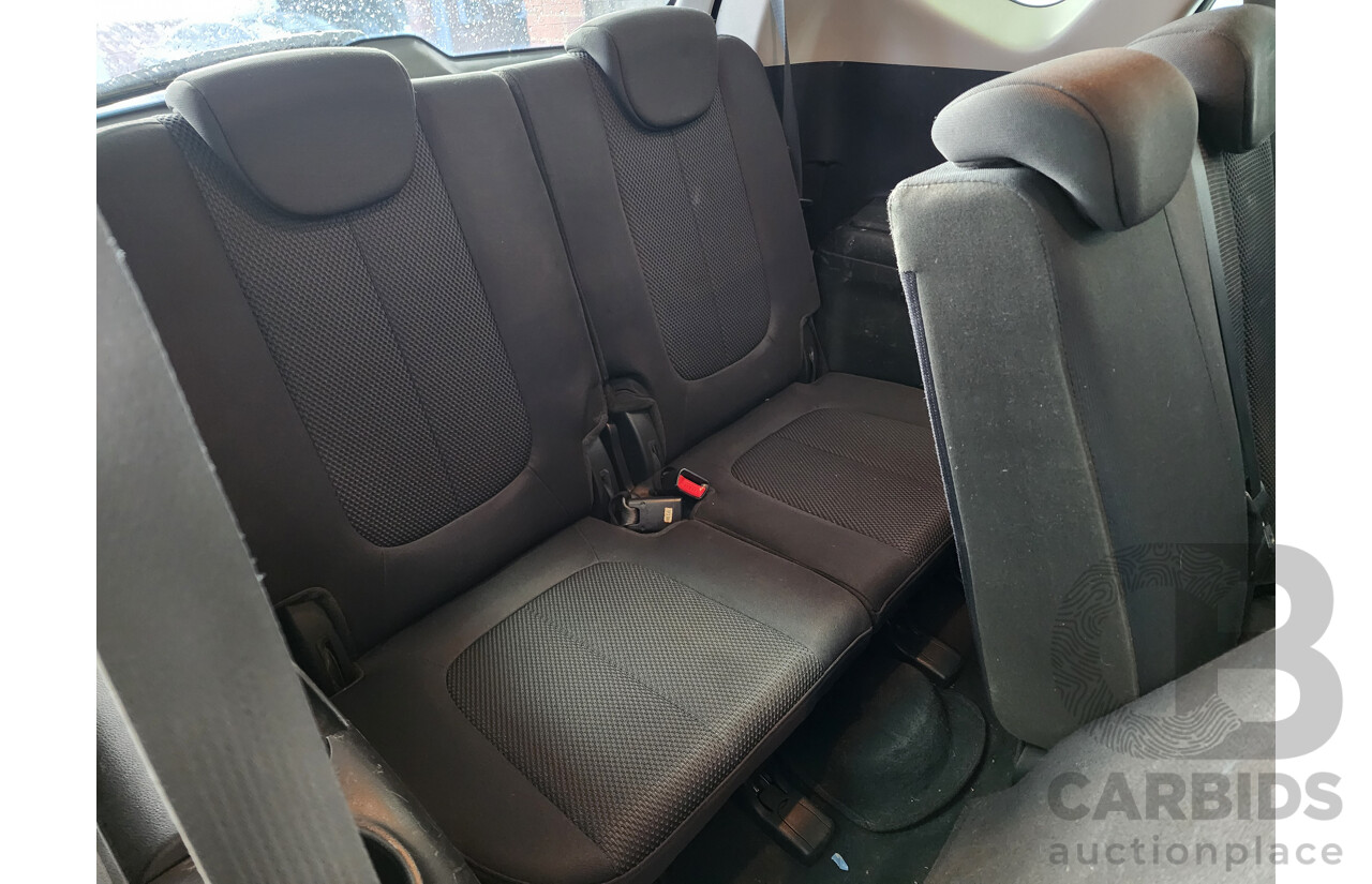 08/2008 Kia Rondo EX FWD UN 4D Wagon White 2.0L