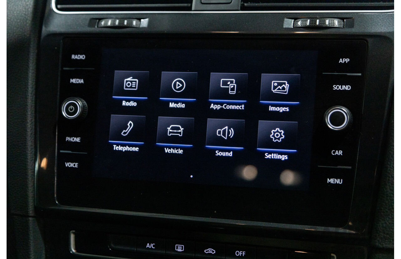 5/2018 Volkswagen Golf 110TSI Trendline MK7.5 AU MY18 5d Hatchback White Turbo 1.4L