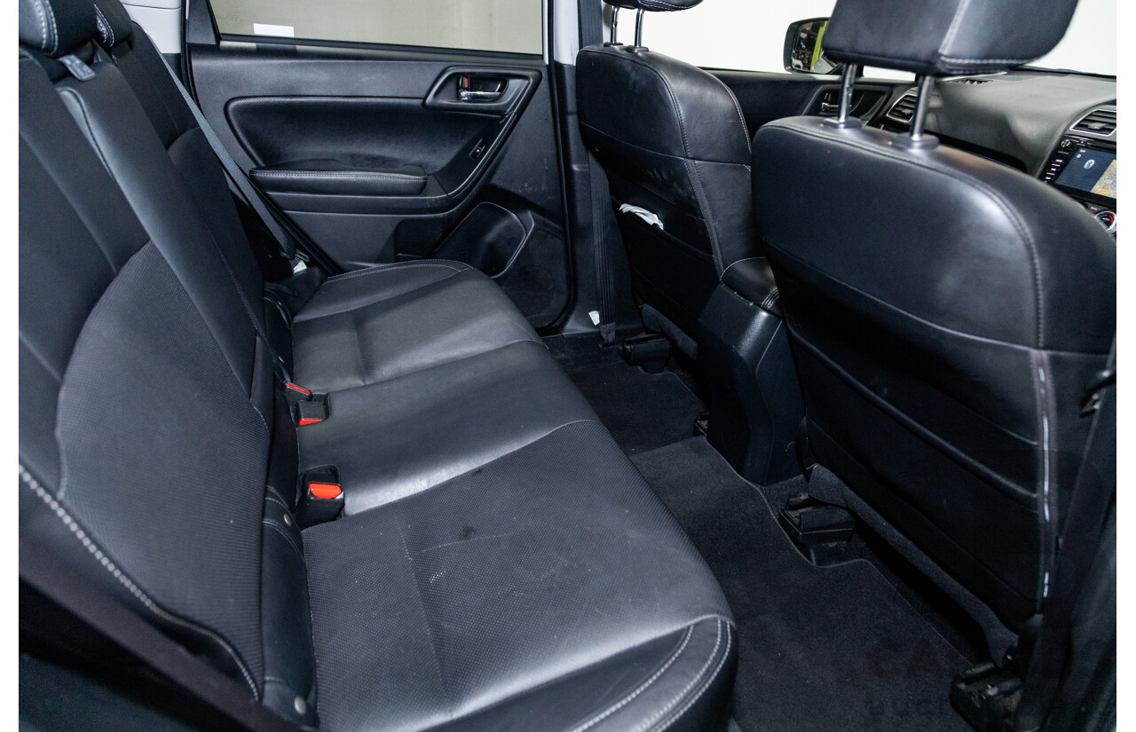 8/2016 Subaru Forester 2.0d-S (AWD) MY16 4d Wagon Pearl White Metallic Turbo Diesel 2.0L