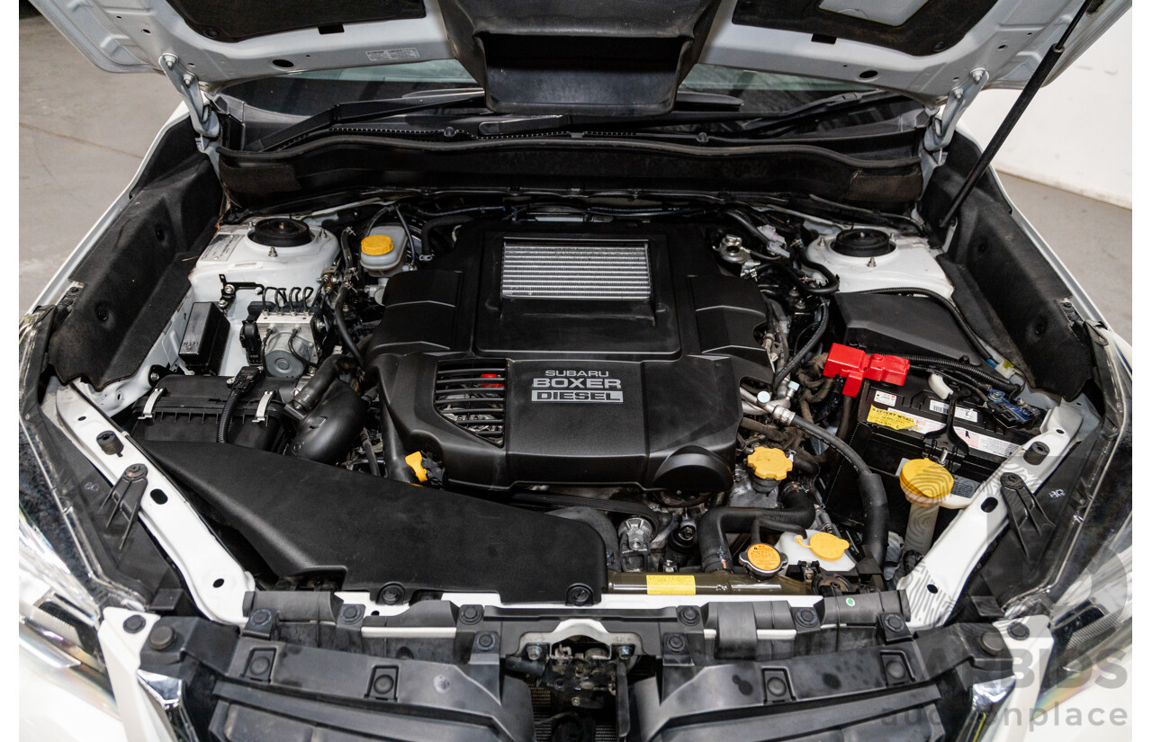 8/2016 Subaru Forester 2.0d-S (AWD) MY16 4d Wagon Pearl White Metallic Turbo Diesel 2.0L