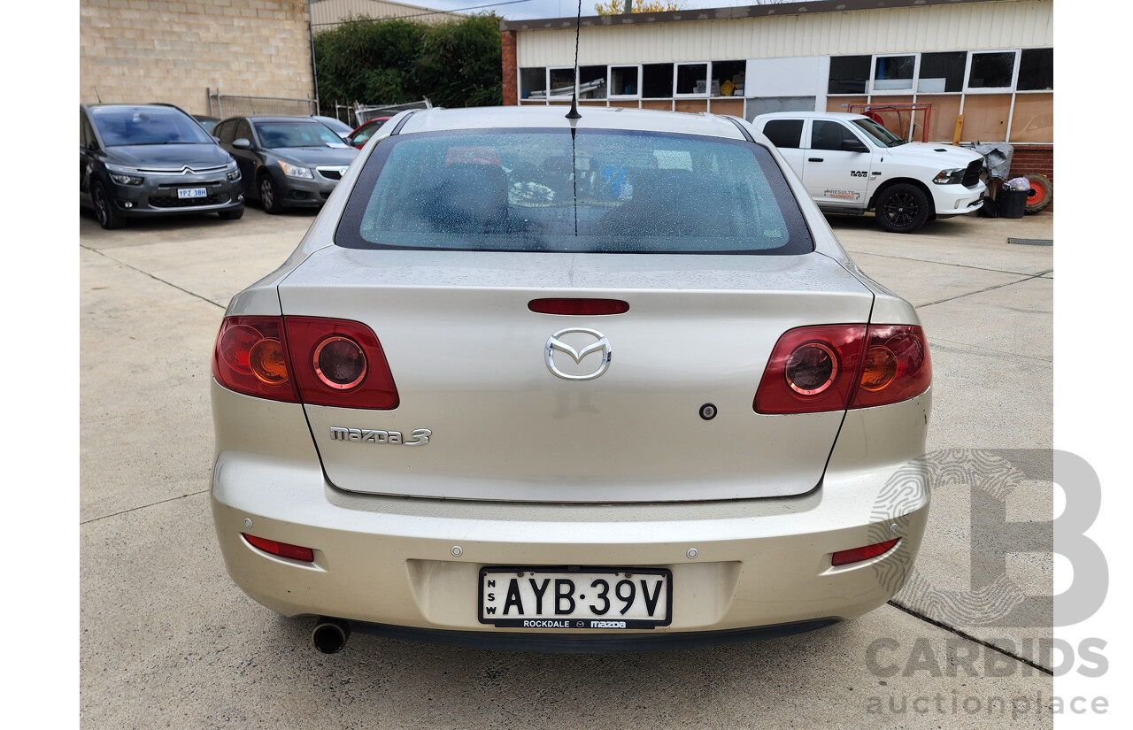 03/2006 Mazda Mazda3 MAXX FWD BK 4D Sedan Silver 2.0L