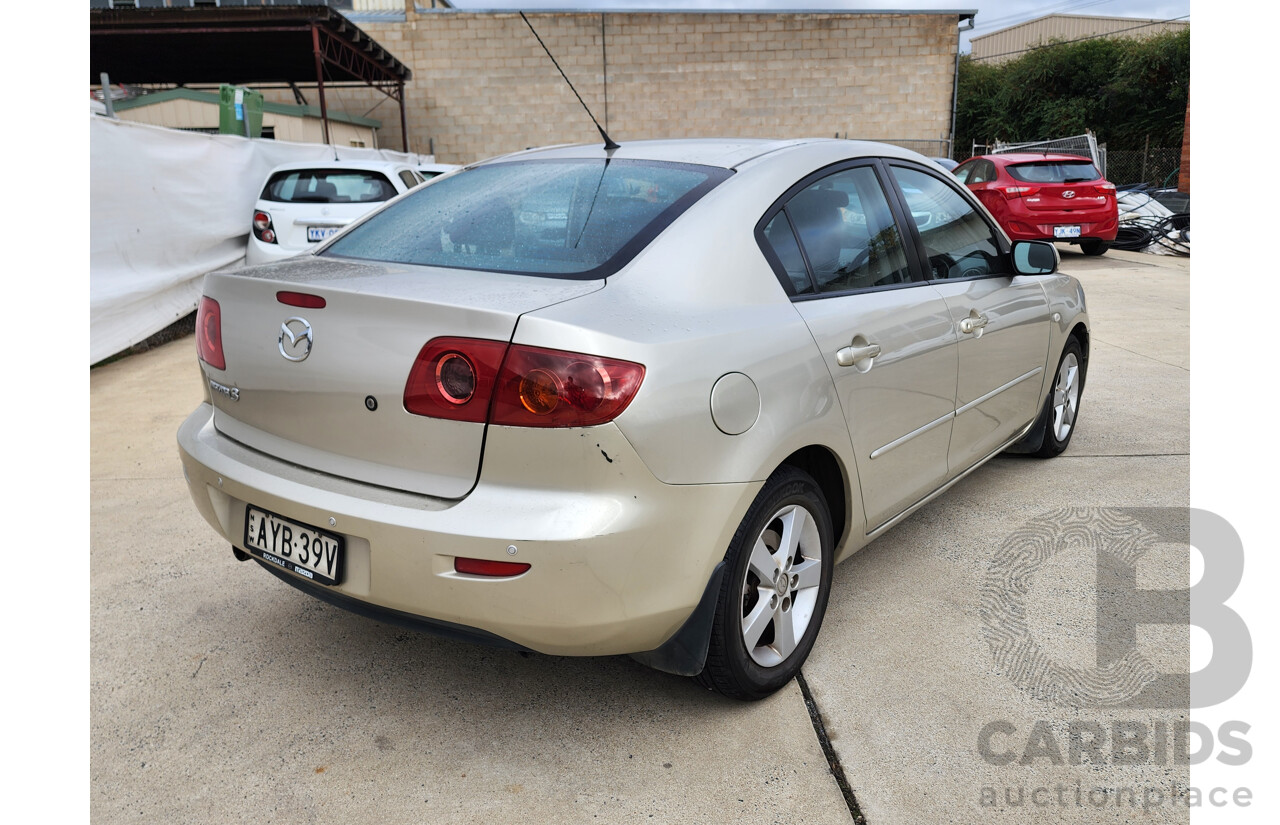 03/2006 Mazda Mazda3 MAXX FWD BK 4D Sedan Silver 2.0L