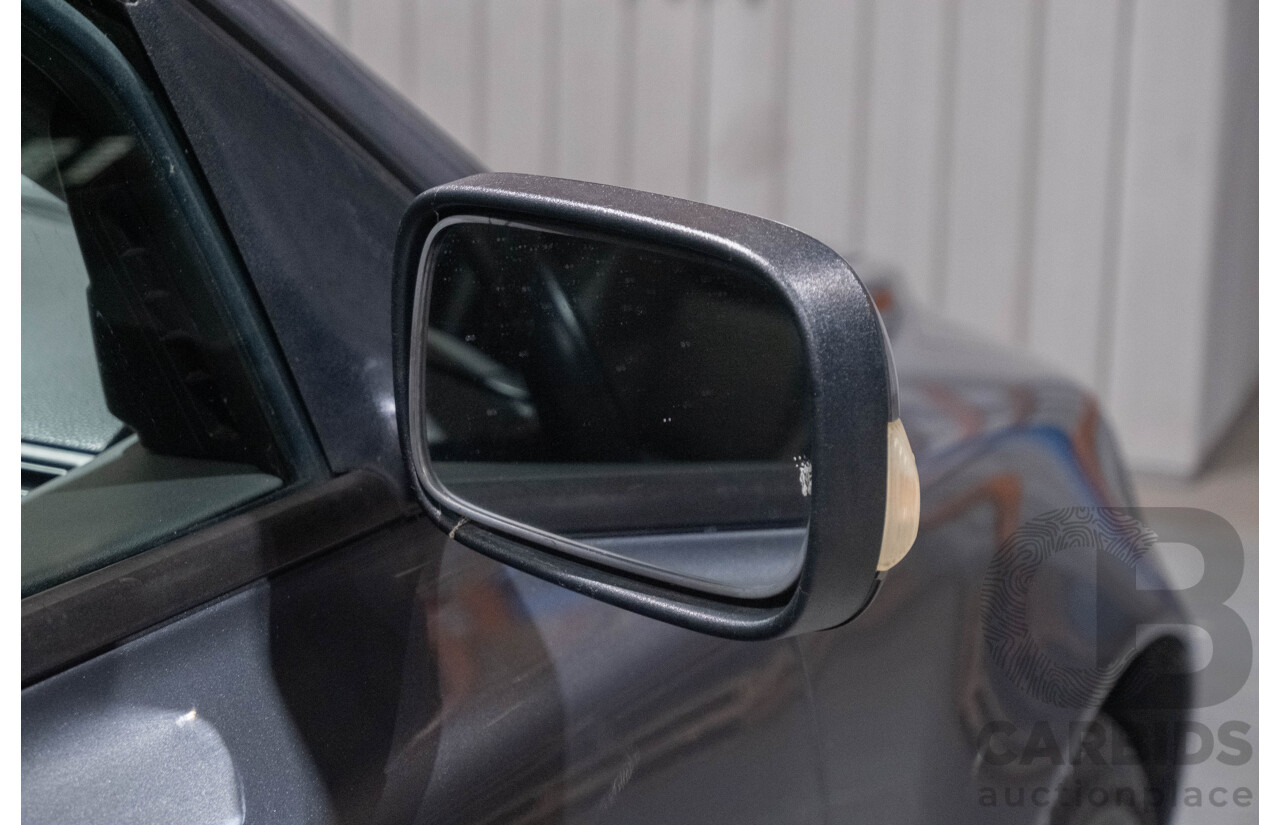 3/2006 Volvo V50 2.4 MS 4d Wagon Metallic Grey 2.4L