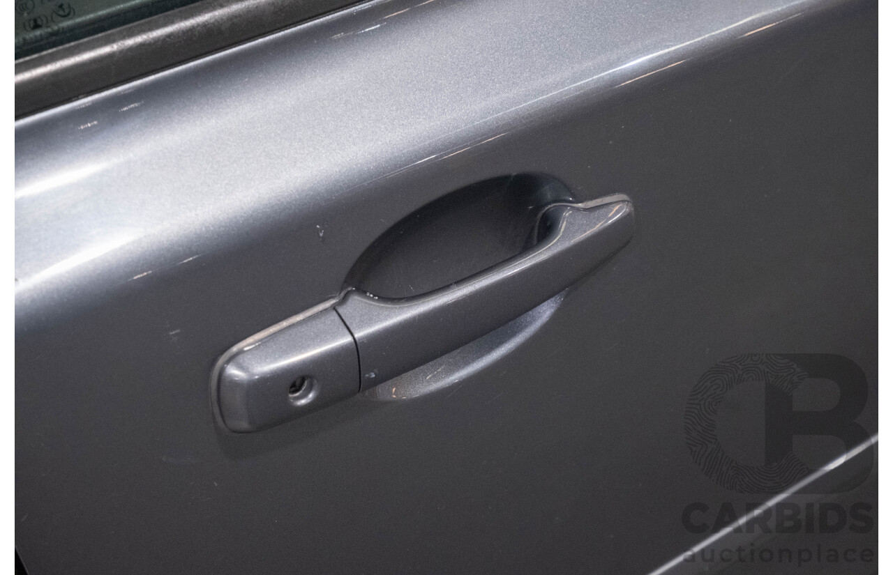 3/2006 Volvo V50 2.4 MS 4d Wagon Metallic Grey 2.4L