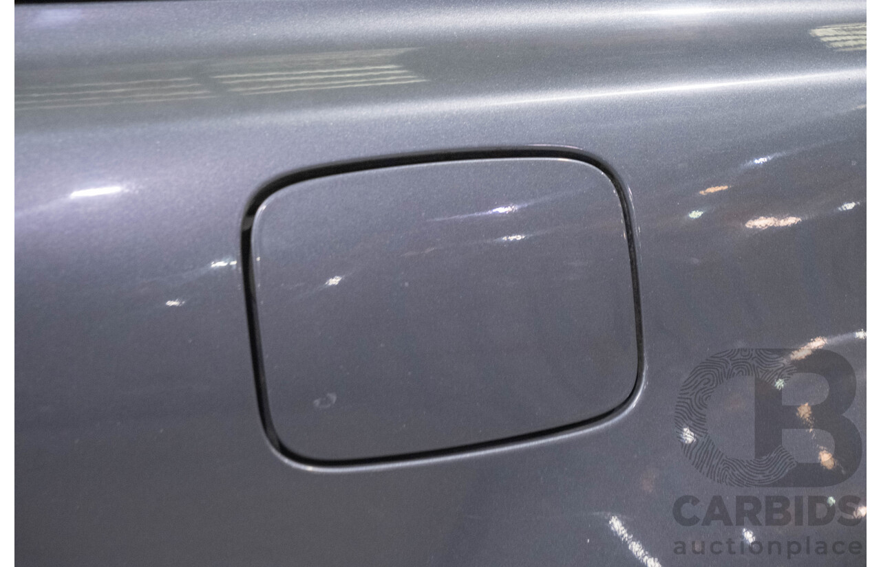 3/2006 Volvo V50 2.4 MS 4d Wagon Metallic Grey 2.4L