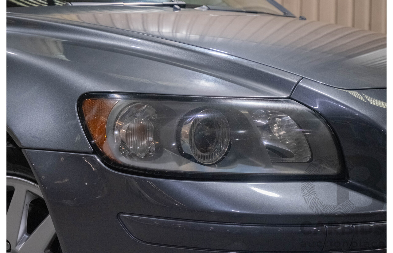 3/2006 Volvo V50 2.4 MS 4d Wagon Metallic Grey 2.4L