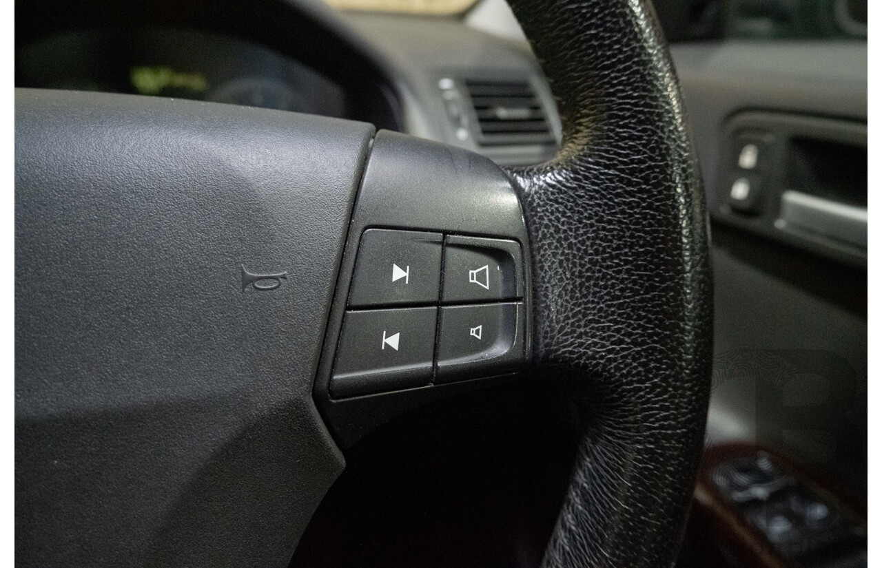 3/2006 Volvo V50 2.4 MS 4d Wagon Metallic Grey 2.4L