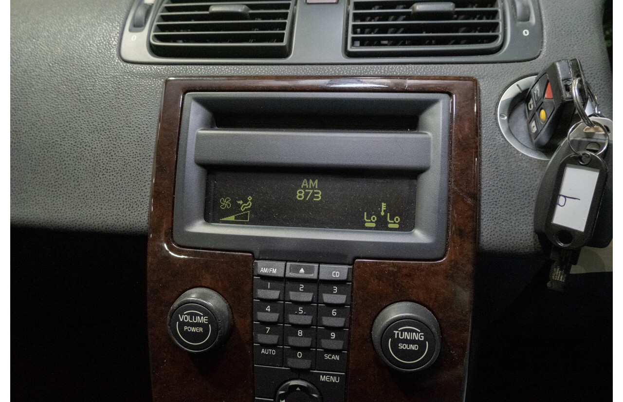 3/2006 Volvo V50 2.4 MS 4d Wagon Metallic Grey 2.4L