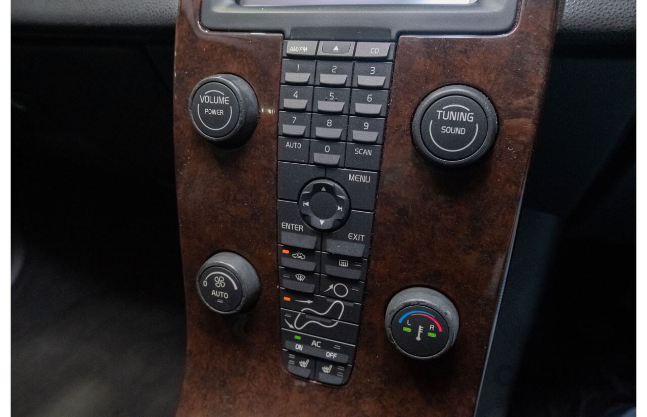 3/2006 Volvo V50 2.4 MS 4d Wagon Metallic Grey 2.4L