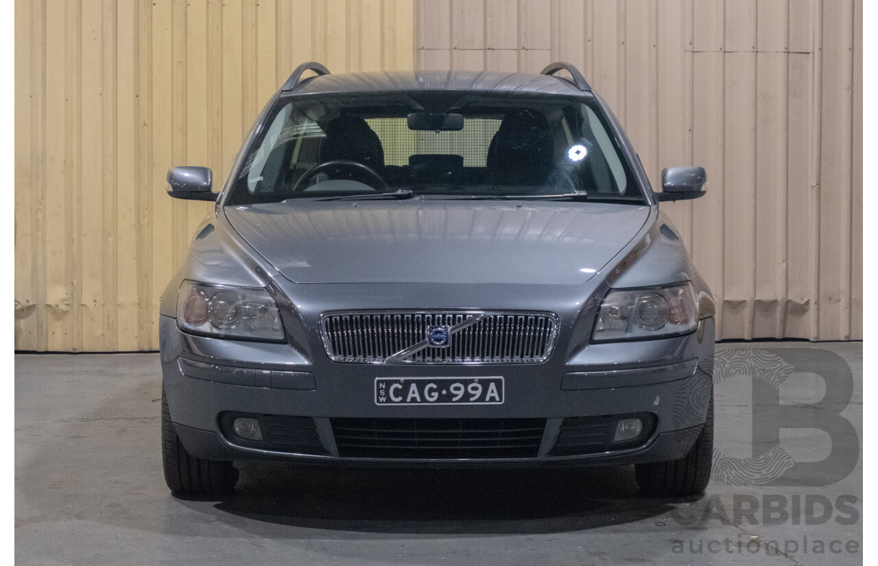 3/2006 Volvo V50 2.4 MS 4d Wagon Metallic Grey 2.4L