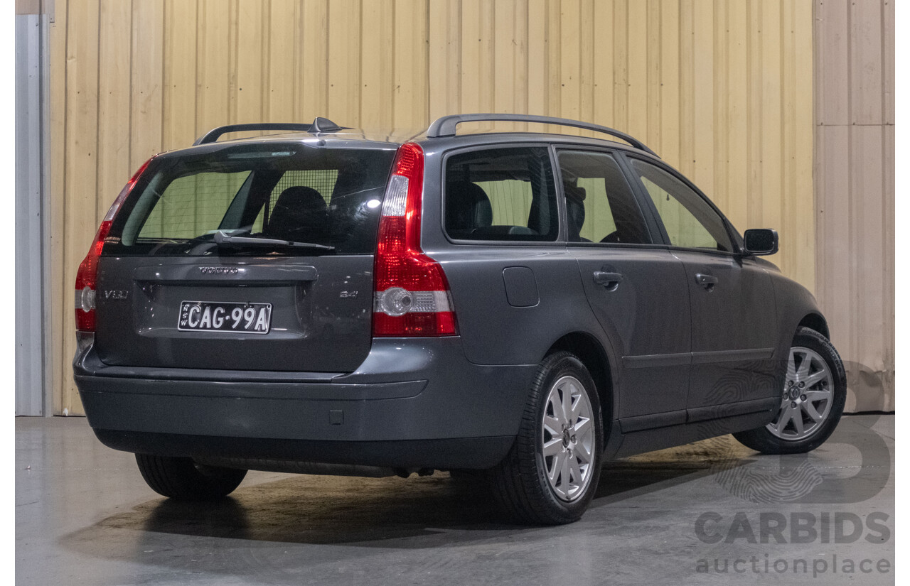 3/2006 Volvo V50 2.4 MS 4d Wagon Metallic Grey 2.4L