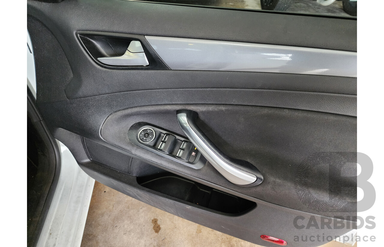 04/2013 Ford Mondeo LX TDCi FWD MC 4D Wagon White 2.0L